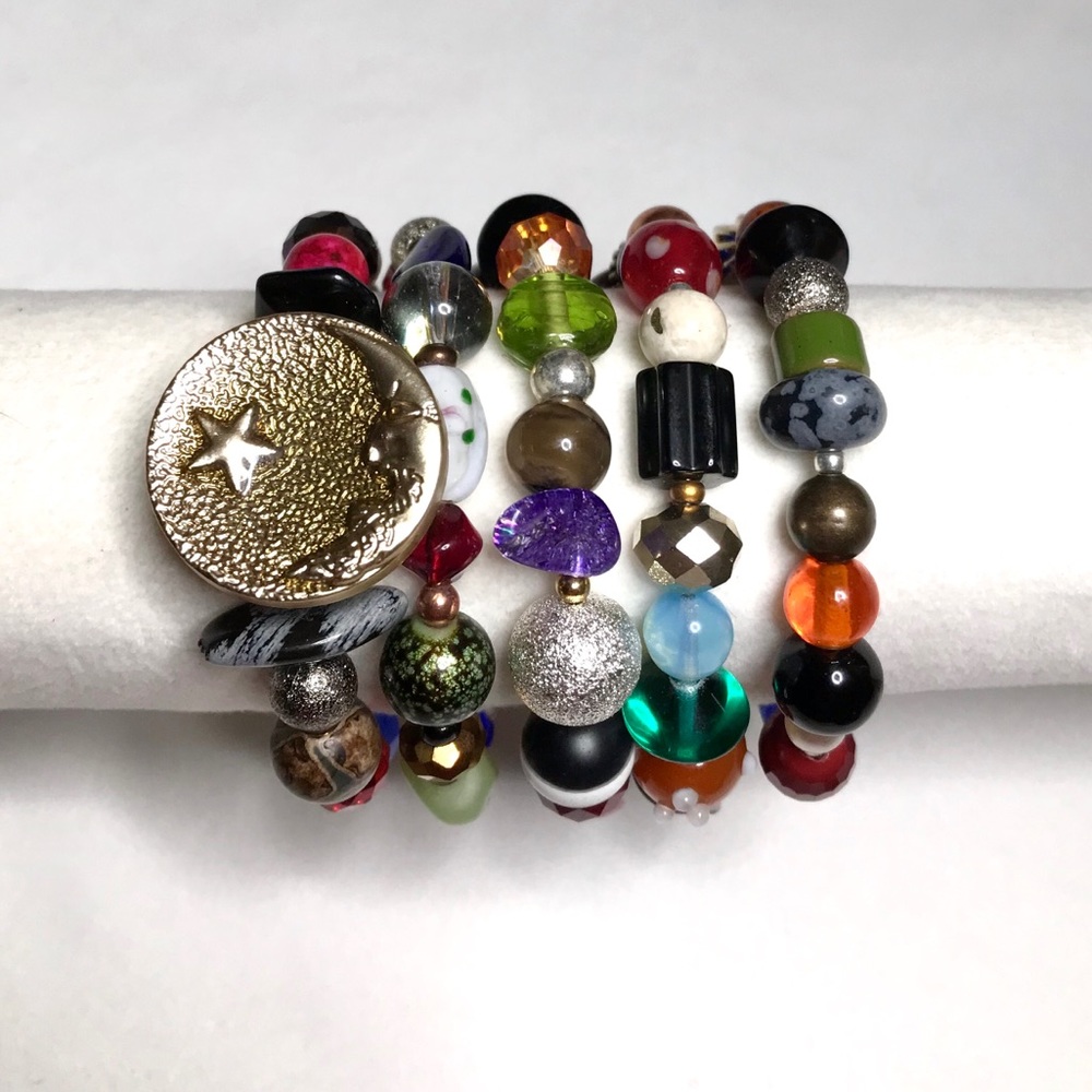 Handmade Bracelet with Vintage & Modern Elements (B25-11H) New Without Tags - Picture 2 of 8